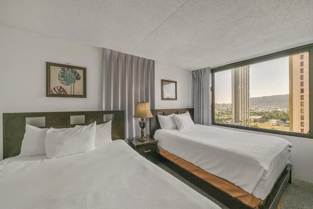 Waikiki Banyan Condo - Views Of Diamond Head & Nearby Beaches! Condo Honolulu Apartament