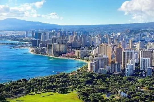 Waikiki Banyan Condo - Views Of Diamond Head & Nearby Beaches! Condo Honolulu 0*,